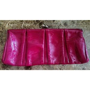 Fuschia clutch